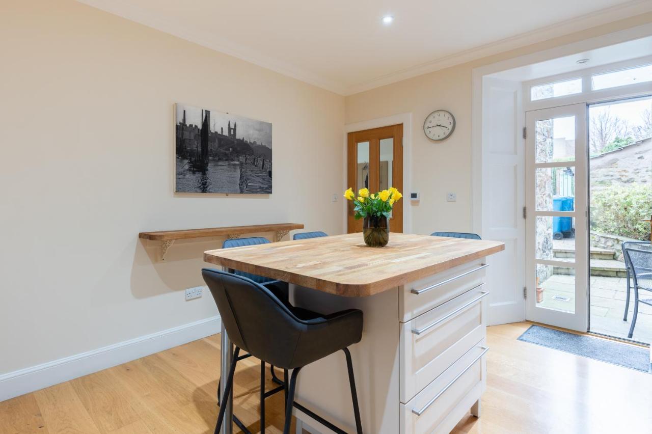 138 North Street - Luxury 2 Bed 2 Bath With Secret Garden, Summerhouse, Putting Green Σεντ Άντριους Εξωτερικό φωτογραφία